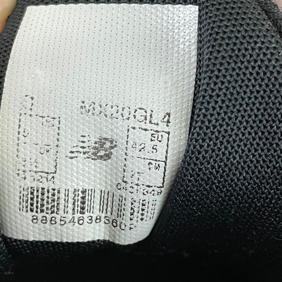 New Balance Minimus Running Shoes Men's 9 Black Gray Gold Athletic MX20GL4 - Picture 12 of 12